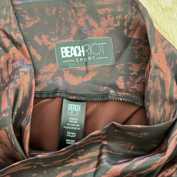 Beach Riot Legging - Picture 2 of 2